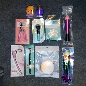 Makeup mystery bundles